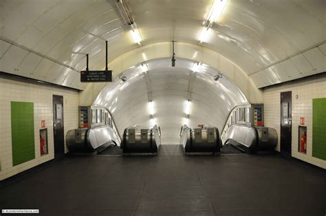 charing cross tube station closed